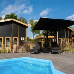 Wellness bungalow met privé bubbelbadi en sauna